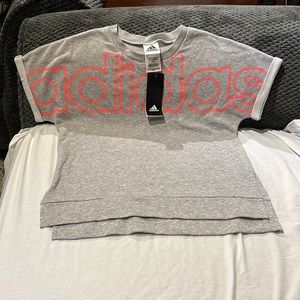 Sweat shirt T-shirt.